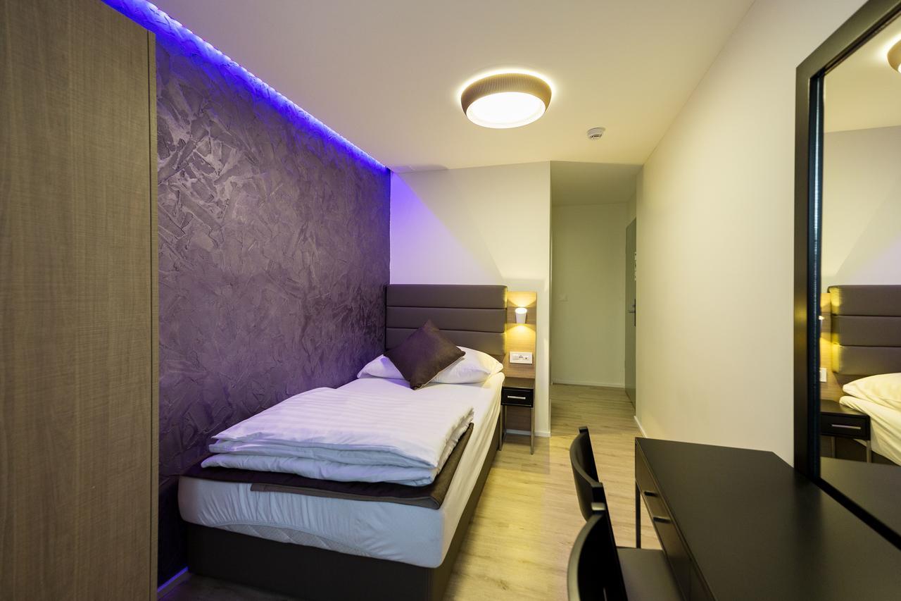 Hotel Sleep & Go Self-Check-In Curych Pokoj fotografie